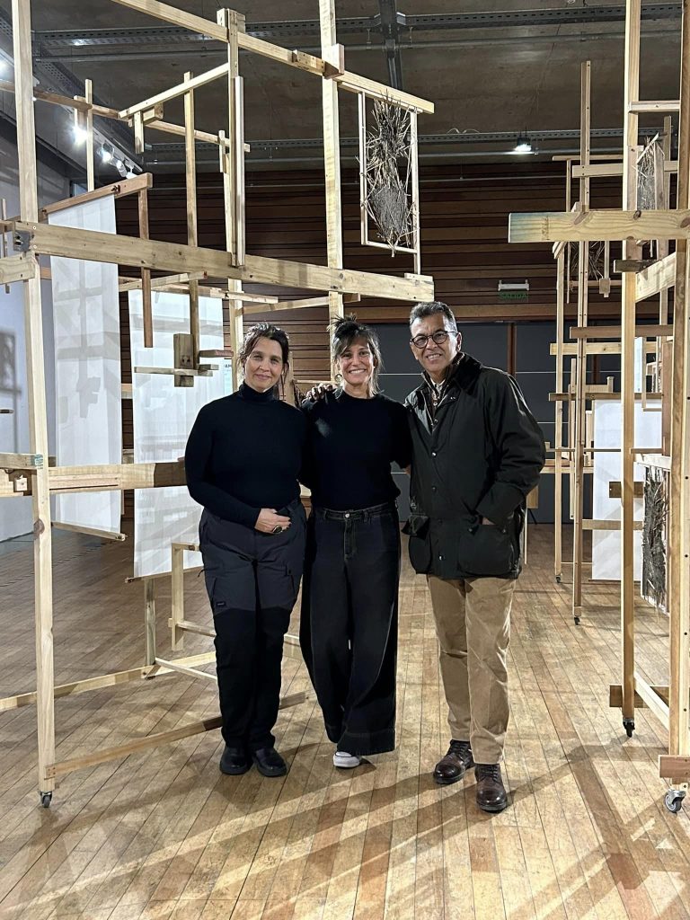 Recorriendo Exposiciones ANDA-MIOS conexión sostenible por Daniel Benoit Cassou