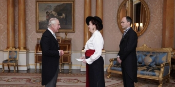 rey Carlos III y Susana Herrera - Fuente radio.uchile.cl