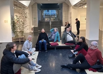 AL AGUA NO LE IMPORTA QUE SEA VIERNES - Florencia Flanagan - Recorriendo Exposiciones por Daniel Benoit Cassou