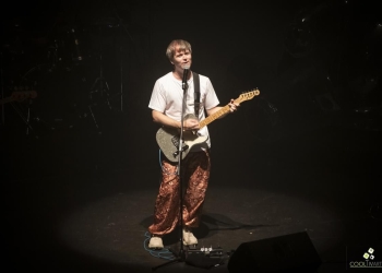 Benjamin Amadeo presentó su gira “Salvando las distancias” ante dos salas zitarrosa llenas