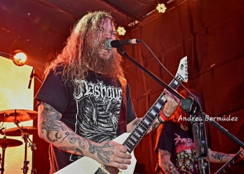 Angelus Apatrida - Live Era - Diciembre 2024 - Invitados - NOR - Herrumbre - Fotos: Andrea Bermúdez