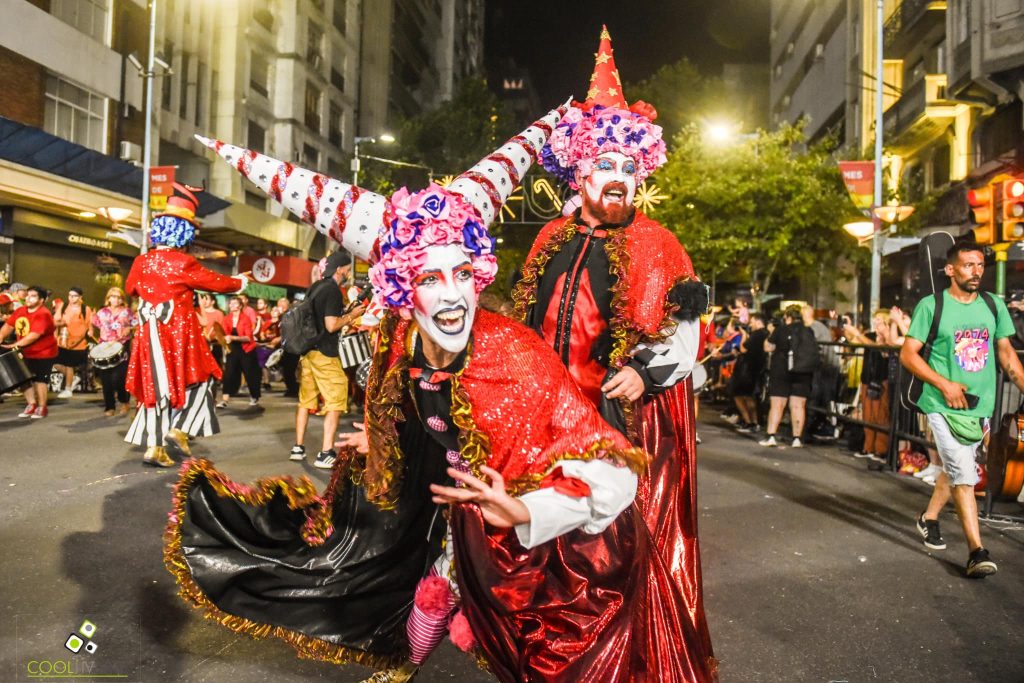 Desfile Carnaval 2025 - por Av. 18 de Julio- desde plaza Independencia hasta plaza Cagancha Fotografía: Jonathan La Paz