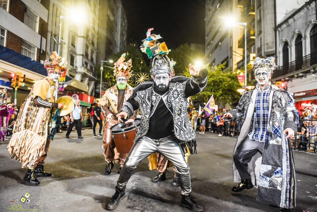 Desfile Inaugural de Carnaval 2025 - Calle 18 de Julio - Fotografía Jonathan La Paz