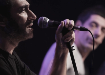 TRAIDORES lanza su álbum en vivo: "Acústico - Teatro Solís, 2012"