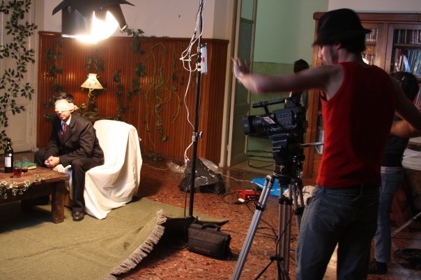 Filmar ‘Niña Luz’ no fue solo registrar una canción, fue atrapar un momento. Un susurro, un grito, una historia que suena como si siempre hubiera estado ahí." Filmar ‘Niña Luz’ no fue solo registrar una canción, fue atrapar un momento. Un susurro, un grito, una historia que suena como si siempre hubiera estado ahí."