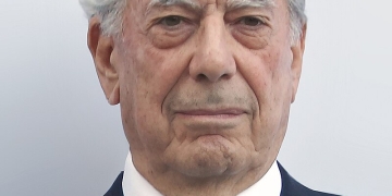 La muerte a mí no me angustia - Mario Vargas Llosa by Alejandro Carreño T.