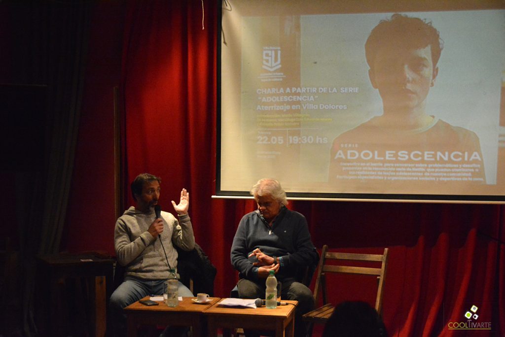 CHARLA A PARTIR DE LA SERIE ADOLESCENCIA - Villa Dolores - Mayo 2025 - Foto Federico Meneses