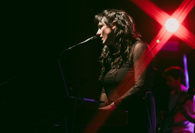 LUCÍA SEVERINO presenta su nueva gira “El tiempo en una canción”