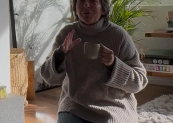 María Maggiori, paisajes que habitan el alma - Conversaciones con la calma de aliada: una visita al taller by Daniel Benoit Cassou