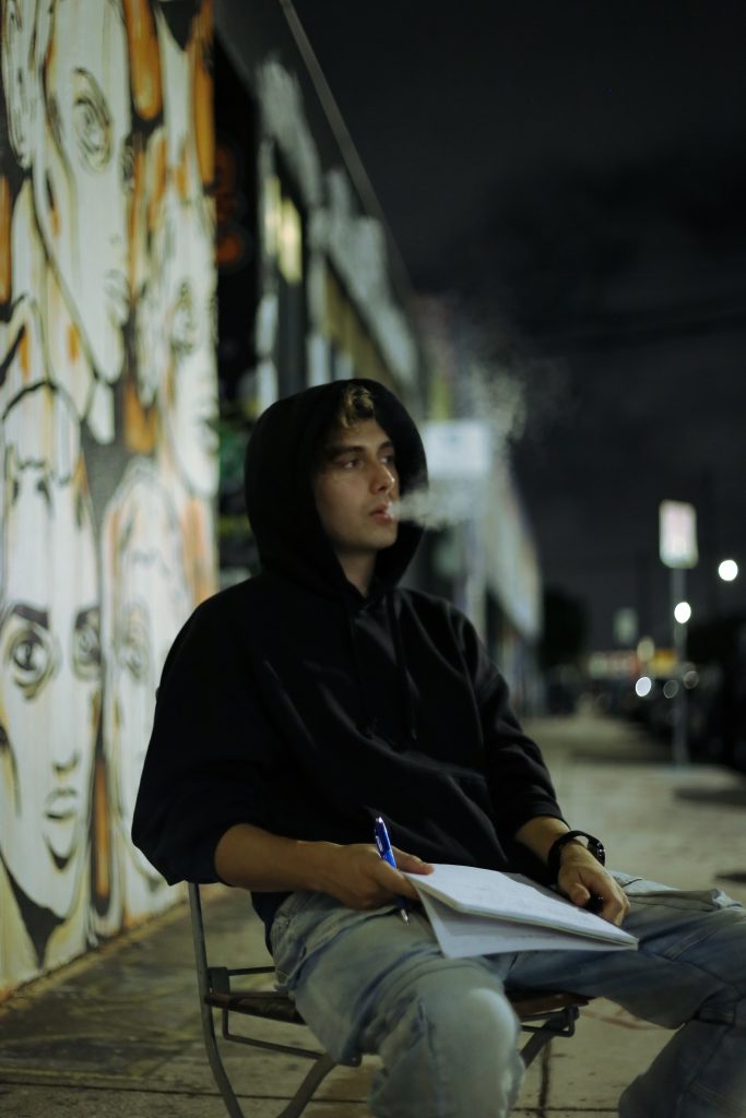 V1NNCE presenta DesaKatao