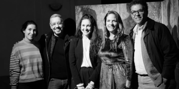 Verónika Beyhaut - Una muestra poética e inmersiva que explora el cuerpo, la identidad y el retorno a los esencial by Daniel Benoit Cassou