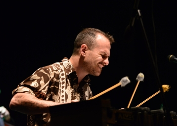 Foto de Maxi Nathan otrogada por la producción de Little Butterfly Records.