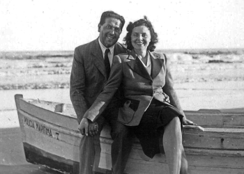 La mitad de mi familia - Dirección: Ariel Wolf