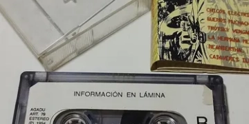 Casete original de la única edición (hasta la fecha) de Criaturas del Pantano