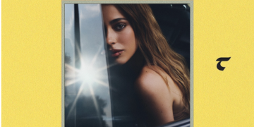TINI PRESENTA “DE PAPEL”