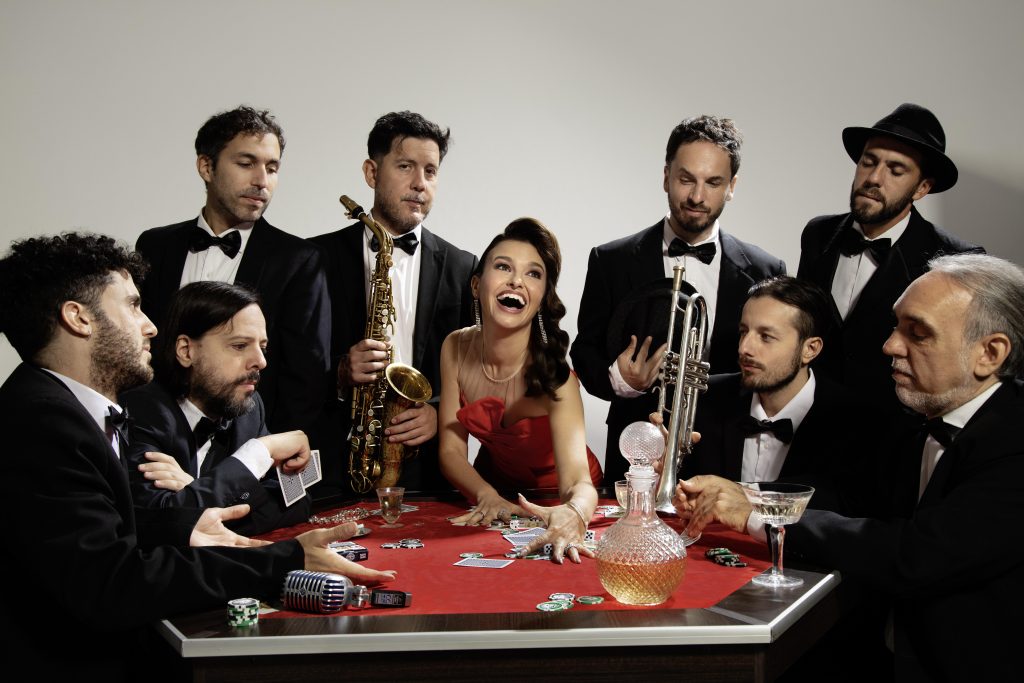 Elizabeth Krayekov - Entrevista - Ases del Swing by María José Pieri