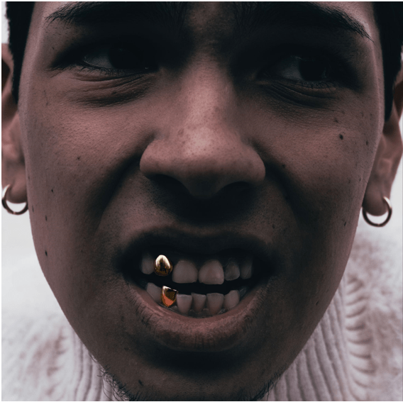 MILO J presenta BAJO DE LA PIEL, primer corte de su próximo álbum