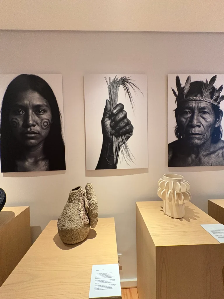 Artesia - Un nuevo espacio en Carrasco donde el arte, la memoria y la contemporaneidad se encuentran by Daniel Benoit Cassou