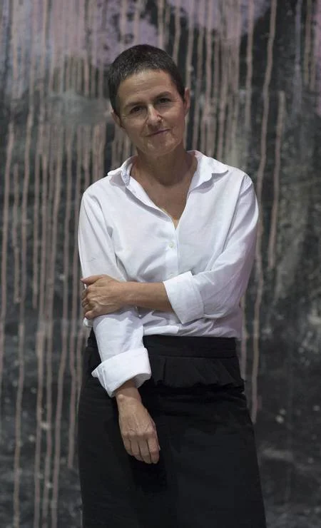 Bia Lessa - Un viaje entre la ciencia, el arte y la percepción by Daniel Benoit Cassou