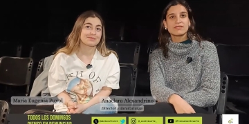 El secreto del call center: directora y parte de elenco de "Todos los domingos pienso en renunciar" by Diego Castro Famea