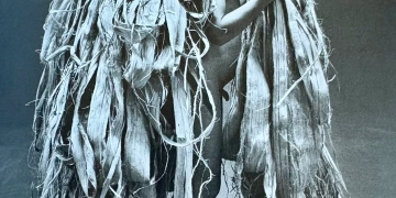 Los Suruwahá - Amazônia de Sebastião Salgado by Daniel Benoit Cassou
