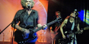 Vedas Toronado y Filo - Bajo las Sombras del Under by Rodrigo Cabrera - Foto Mateo inzaurralde