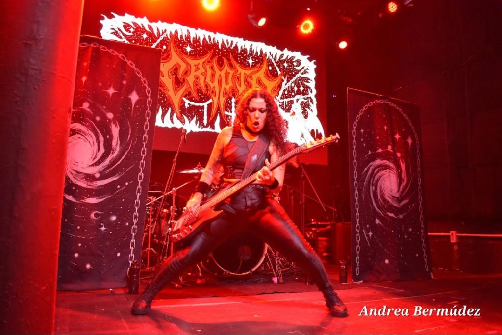 Crypta en Montevideo - Live Era - noviembre 2025 Foto Andrea Bermúdez