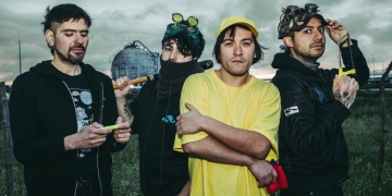 El Em3 presenta “Átomos Pixelados”, su primer LP y manifiesto del pixel punk penquista