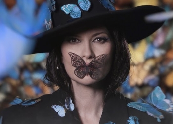 Laura Pausini - MARIPOSA TECKNICOLOR