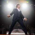 DAVID BISBAL SORPRENDE CANTANDO 'VIVIR ASÍ ES MORIR DE AMOR'