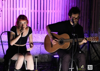 Franny Glass en el patio de La Cretina - Marzo 2026 - Foto Laura Ferrer