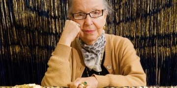 Olga de Amaral en MALBA: el oro que cuelga del tiempo por Daniel Benoit Cassou