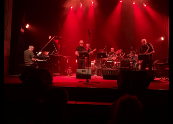 “Entre Amigos” regresa a la Sala Zitarrosa con una edición dedicada a Cacho de la Cruz