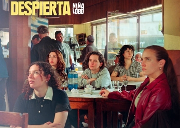 Soy de los 90’ y aprendí a disociar como mis amigos. Niña Lobo presentó su último disco en Sala del Museo by Sara Porro