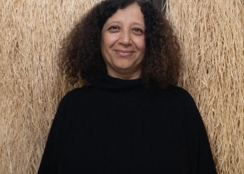 Amina Agueznay – 61ª Bienal Venecia - Cuando el tejido deja de ser artesanía para convertirse en arquitectura habitable por Daniel Benoit Cassou